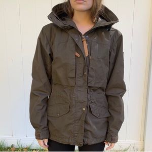 women's trekking jackets